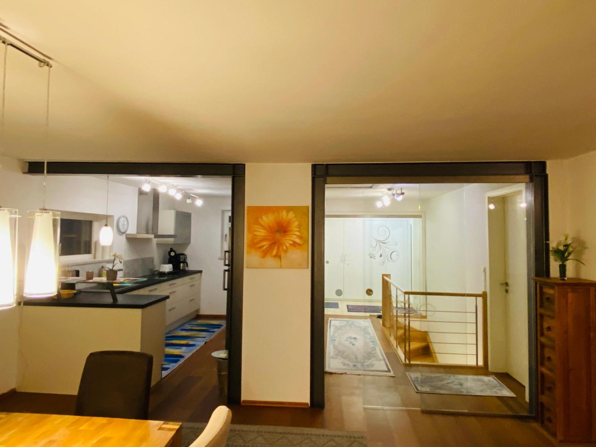 Fewo Luxus Wohnung Im Eigenen Ferienhaus, 120 Qm, Naehe Regensburg Mit Balkon, Terrasse & Garten, Gute Zuganbindung Laber 외부 사진